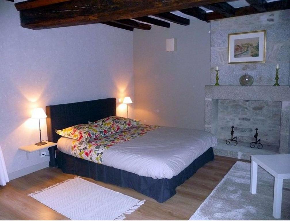 La Maison D'A Cote Bed & Breakfast อาล็องซง ห้อง รูปภาพ