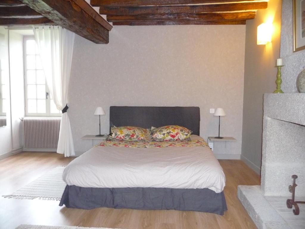 La Maison D'A Cote Bed & Breakfast อาล็องซง ห้อง รูปภาพ