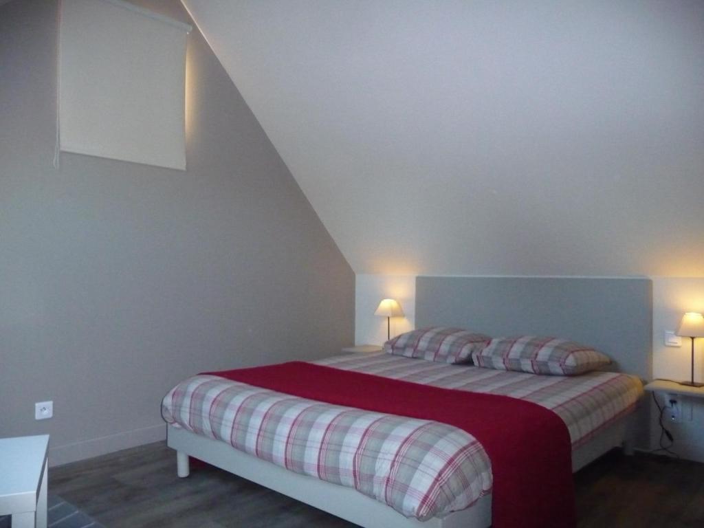 La Maison D'A Cote Bed & Breakfast อาล็องซง ห้อง รูปภาพ